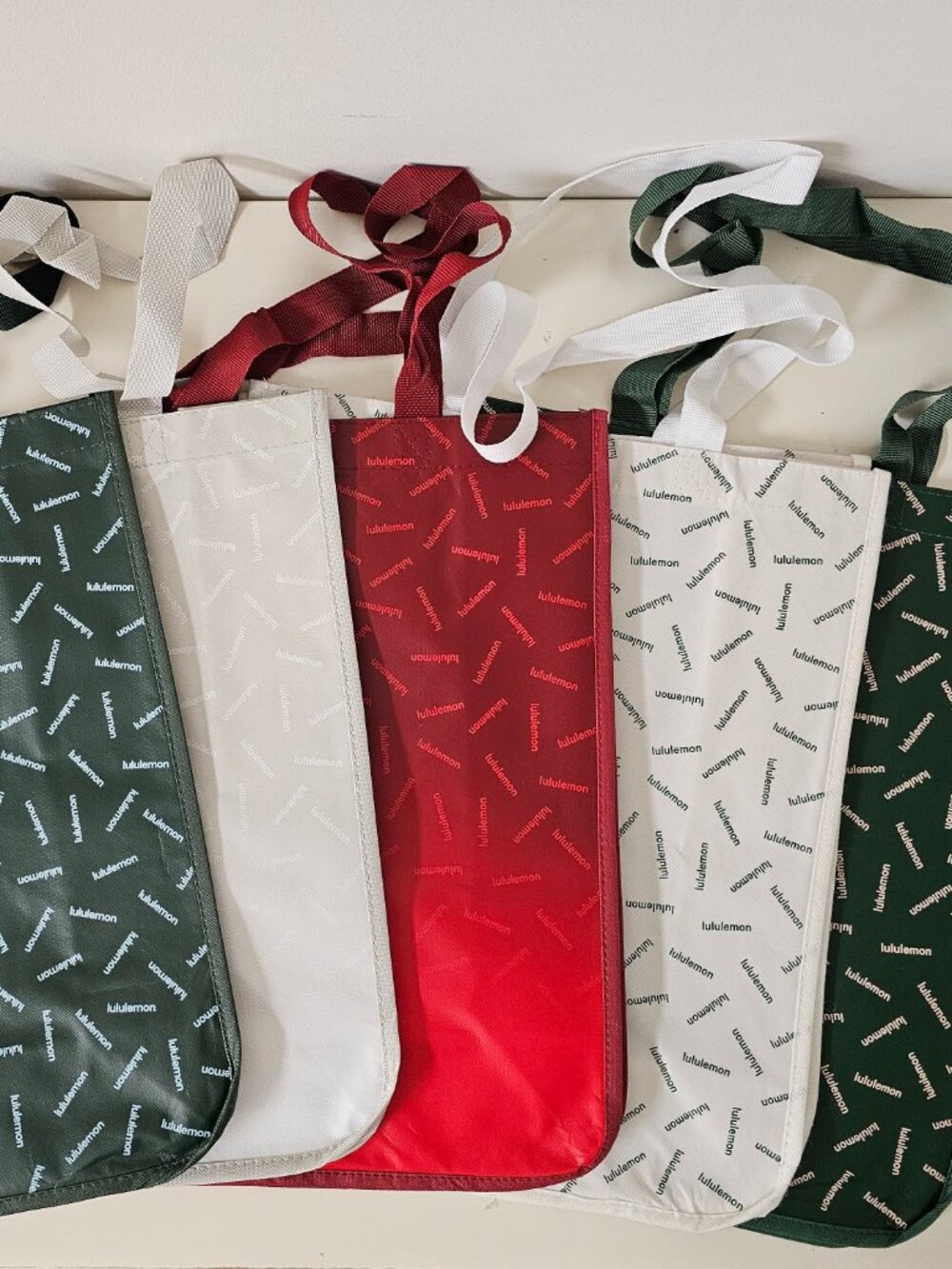5 x New LULULEMON Multicolour GRAPHIC LOGO Reusable Shopping Bags Large
